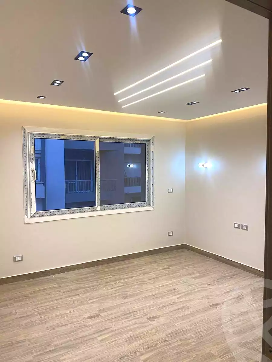 https://aqarmap.com.eg/en/listing/7211363-for-rent-cairo-new-cairo-compounds-hyde-park-park-corner-hyde-park