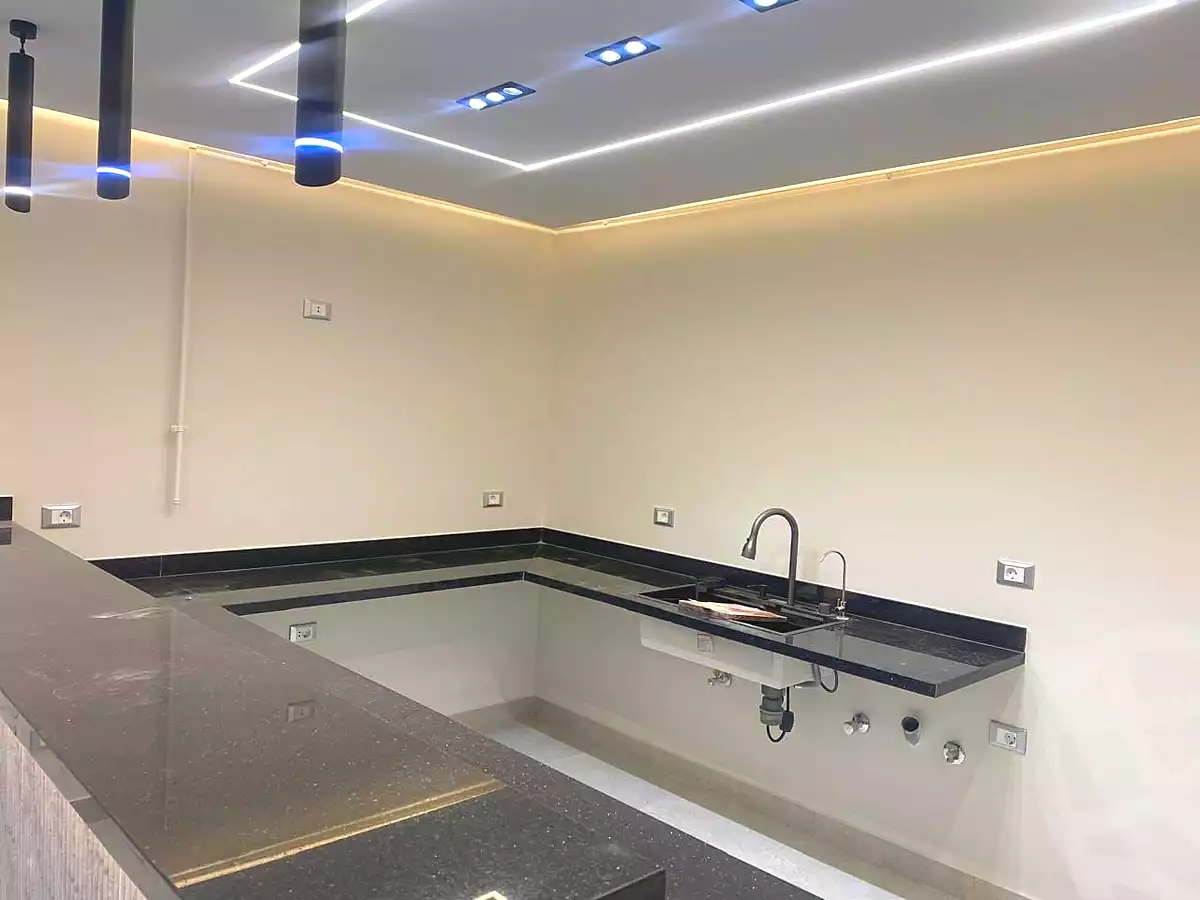 https://aqarmap.com.eg/en/listing/7211363-for-rent-cairo-new-cairo-compounds-hyde-park-park-corner-hyde-park