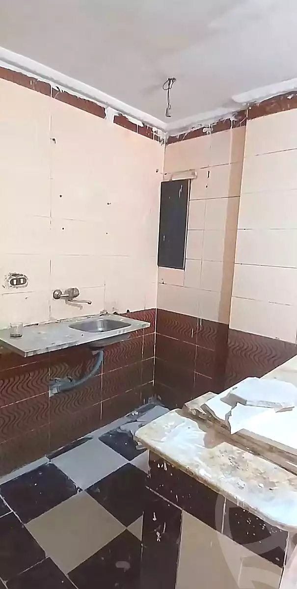 https://aqarmap.com.eg/ar/listing/7211413-for-sale-alexandria-al-agamy-el-hanouvel