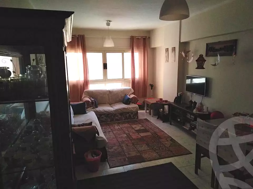 https://aqarmap.com.eg/en/listing/7211437-for-sale-cairo-new-cairo-compounds-fifth-square