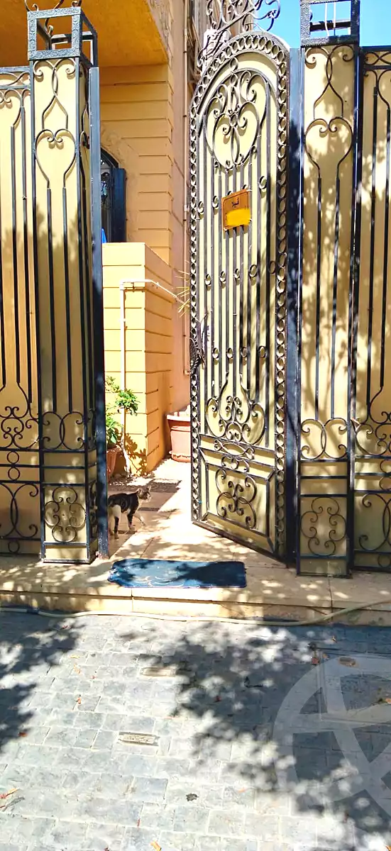 https://aqarmap.com.eg/ar/listing/7211444-for-sale-cairo-new-cairo-el-banafsg-el-banafsag-10-ibrahim-el-mazni-st