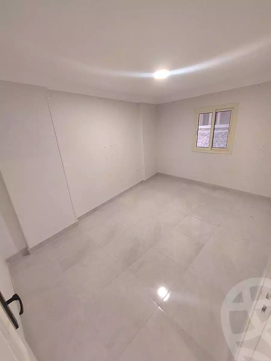 https://aqarmap.com.eg/ar/listing/7211450-for-rent-alexandria-sydy-bshr
