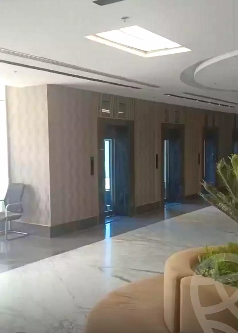 https://aqarmap.com.eg/ar/listing/7211503-for-sale-cairo-new-cairo-compounds-ytrn-hylth-kyr-syty-lmthdwn-llttwyr