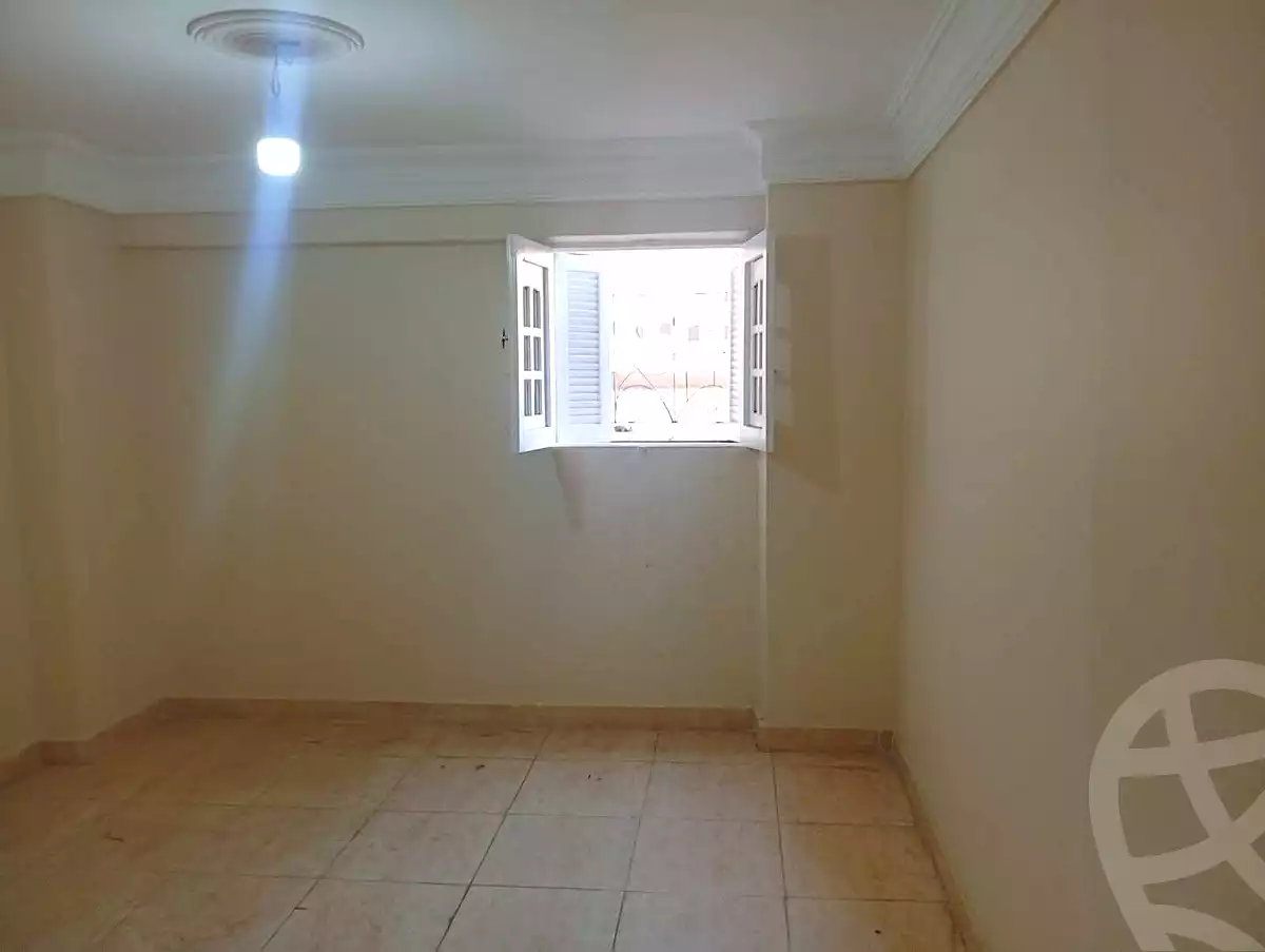 https://aqarmap.com.eg/ar/listing/7211763-for-sale-cairo-ain-shams-ain-shams-el-sharkia-el-eshrein-stt