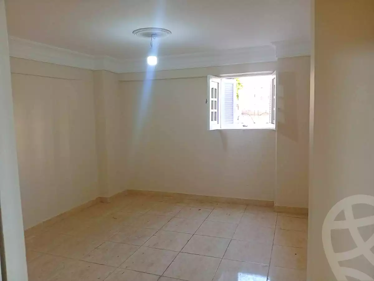 https://aqarmap.com.eg/ar/listing/7211763-for-sale-cairo-ain-shams-ain-shams-el-sharkia-el-eshrein-stt