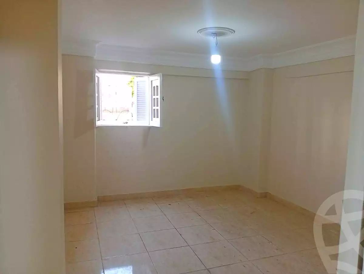 https://aqarmap.com.eg/ar/listing/7211763-for-sale-cairo-ain-shams-ain-shams-el-sharkia-el-eshrein-stt