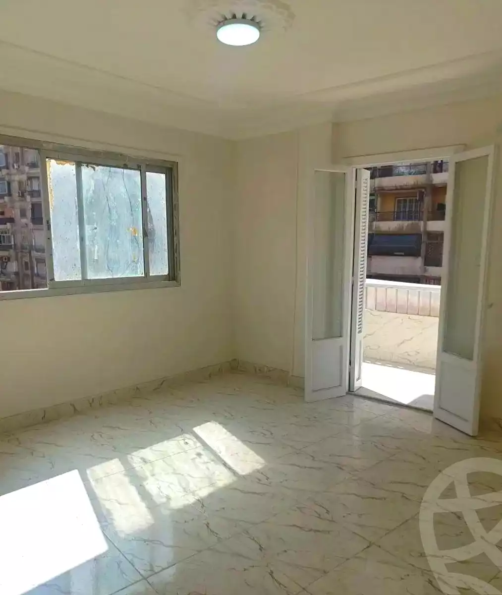 https://aqarmap.com.eg/ar/listing/7211949-for-sale-alexandria-miami-mahmoud-el-isawy-st