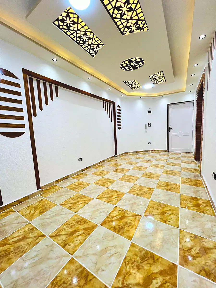 https://aqarmap.com.eg/ar/listing/7211981-for-sale-alexandria-al-agamy-shataa-el-nakheel-street-2