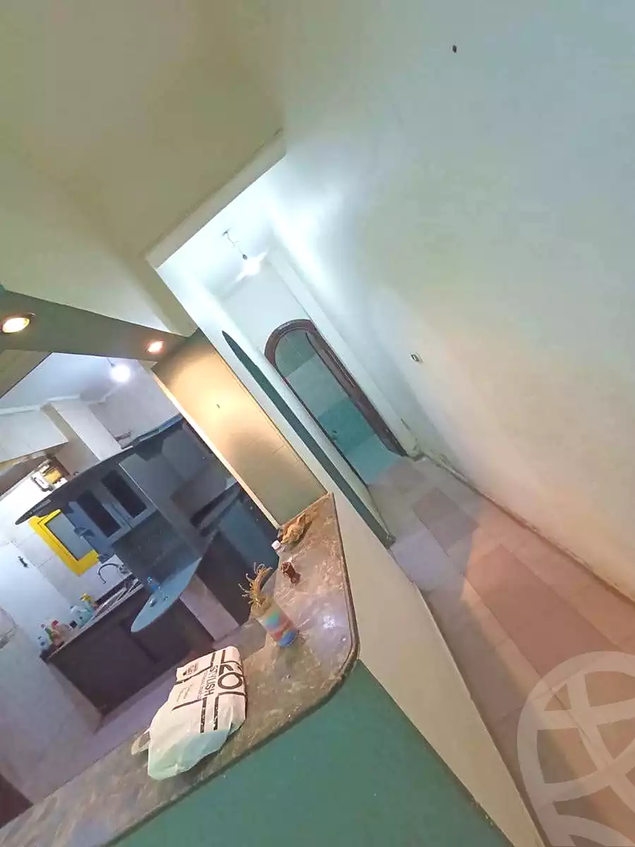 https://aqarmap.com.eg/en/listing/7212372-for-sale-cairo-helwan-helwan-el-sharkeya-thabit-basha-st