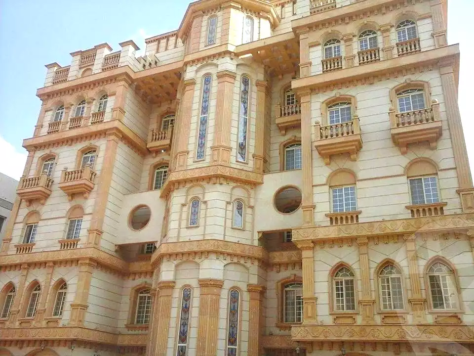 https://aqarmap.com.eg/ar/listing/7116086-for-sale-asyut-asyut-city-masaken-el-nazla-el-qebly-st