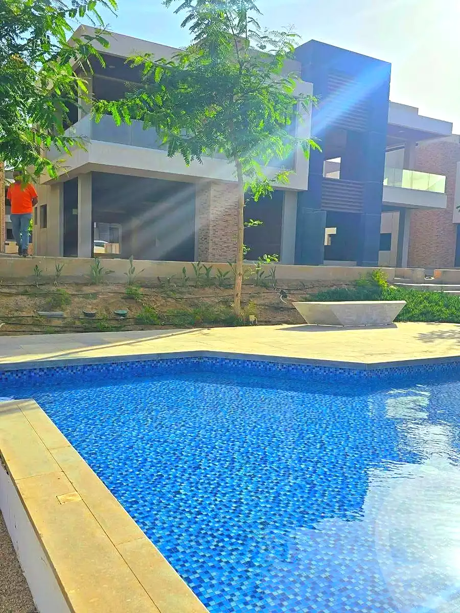 https://aqarmap.com.eg/en/listing/7212648-for-sale-cairo-new-administrative-capital-r7-mydtwn-fyl