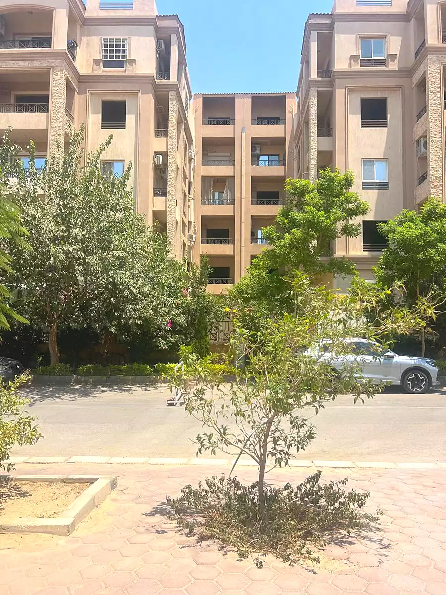 https://aqarmap.com.eg/en/listing/7212713-for-sale-cairo-new-cairo-el-lotus-lotus-north-lmntq-lthny-llwts-lshmly