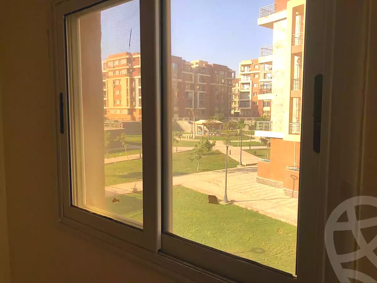 https://aqarmap.com.eg/ar/listing/7212891-for-sale-cairo-new-cairo-compounds-dar-misr-el-koronfel