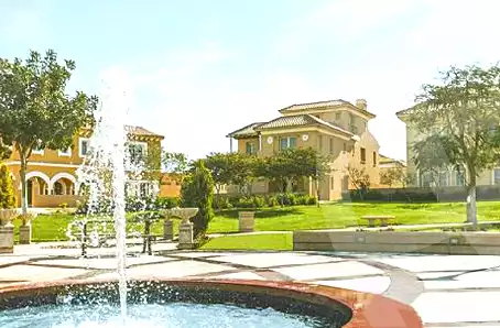 https://aqarmap.com.eg/en/listing/7212922-for-sale-cairo-new-cairo-compounds-hyde-park-centre-ville-hyde-park