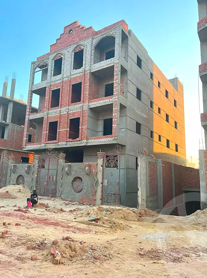 https://aqarmap.com.eg/ar/listing/7213046-for-sale-cairo-badr-city-hai-el-ashgar-featured-neighborhood