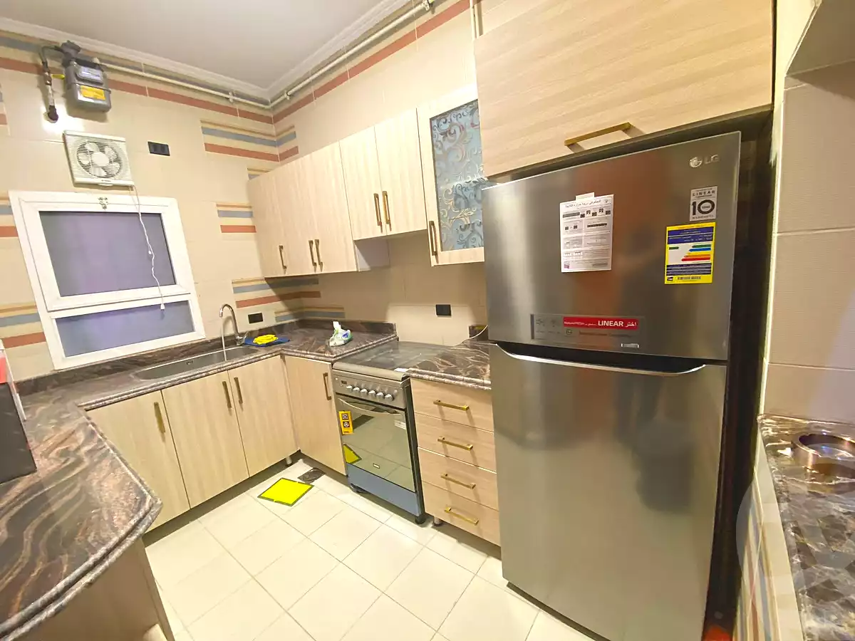 https://aqarmap.com.eg/ar/listing/7213102-for-sale-cairo-el-sheikh-zayed-city-compounds-rawdet-zayed