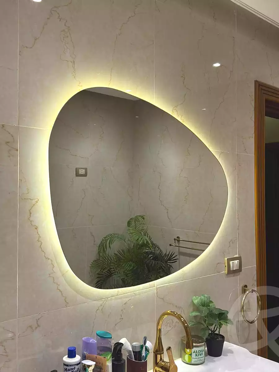 https://aqarmap.com.eg/ar/listing/7213148-for-sale-cairo-el-sheikh-zayed-city-compounds-el-khamayel