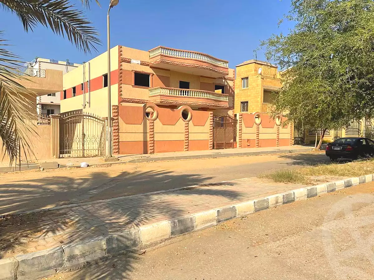 https://aqarmap.com.eg/ar/listing/7213077-for-sale-cairo-badr-city-hai-el-ashgar-featured-neighborhood-el-imam-el-bokhary-st