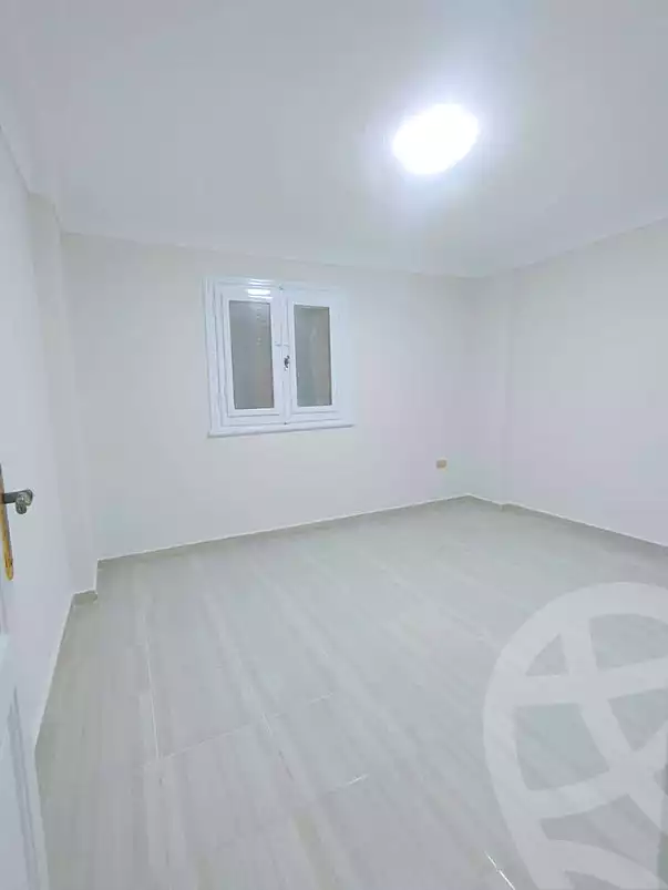 https://aqarmap.com.eg/ar/listing/7213298-for-sale-alexandria-al-agamy-shataa-el-nakheel