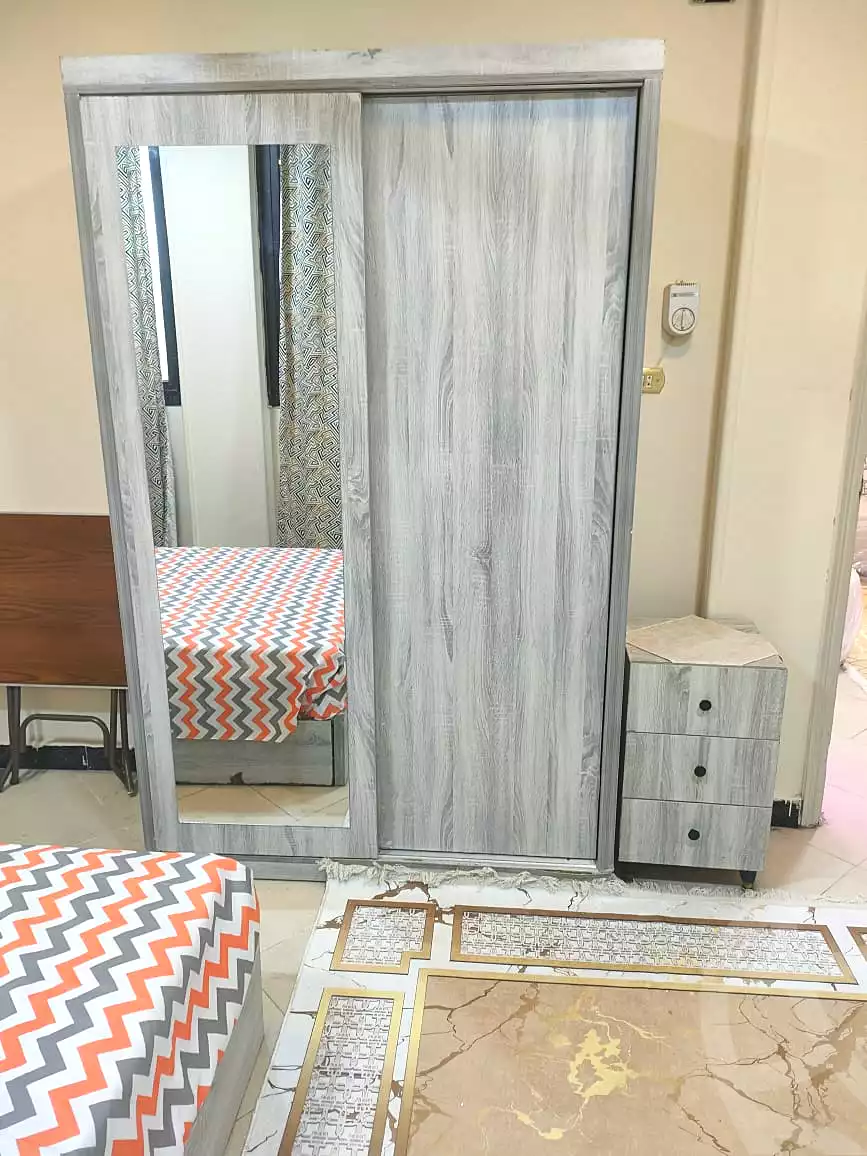 https://aqarmap.com.eg/ar/listing/7213655-for-rent-cairo-manial-el-rawda-st