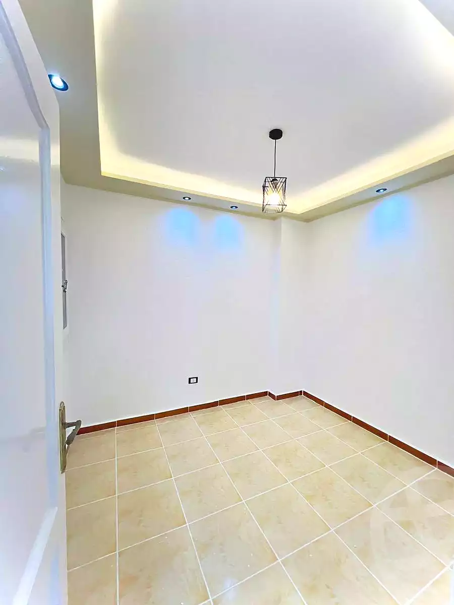 https://aqarmap.com.eg/ar/listing/7213893-for-sale-alexandria-al-agamy-shataa-el-nakheel