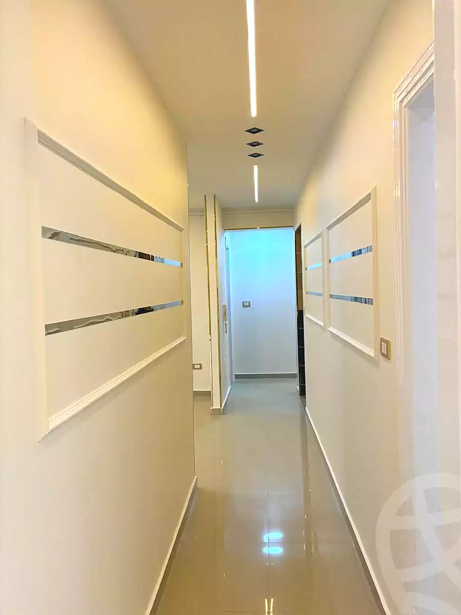 https://aqarmap.com.eg/ar/listing/7213924-for-sale-alexandria-sydy-bshr-sydy-bshr-bhry-shr-mhmwd-l-yswy
