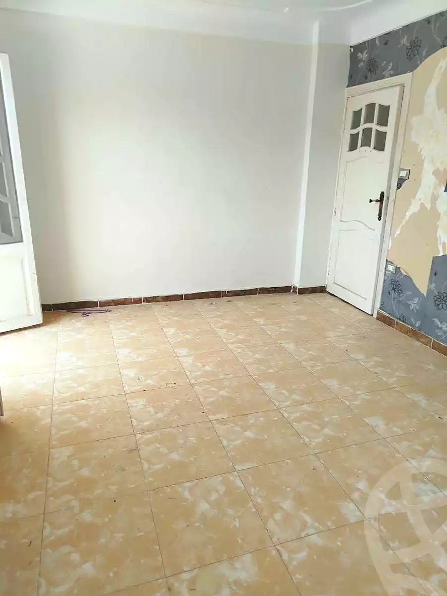 https://aqarmap.com.eg/ar/listing/7213961-for-sale-alexandria-al-agamy-el-hanouvel-el-kholafaa-el-rashdeen-st