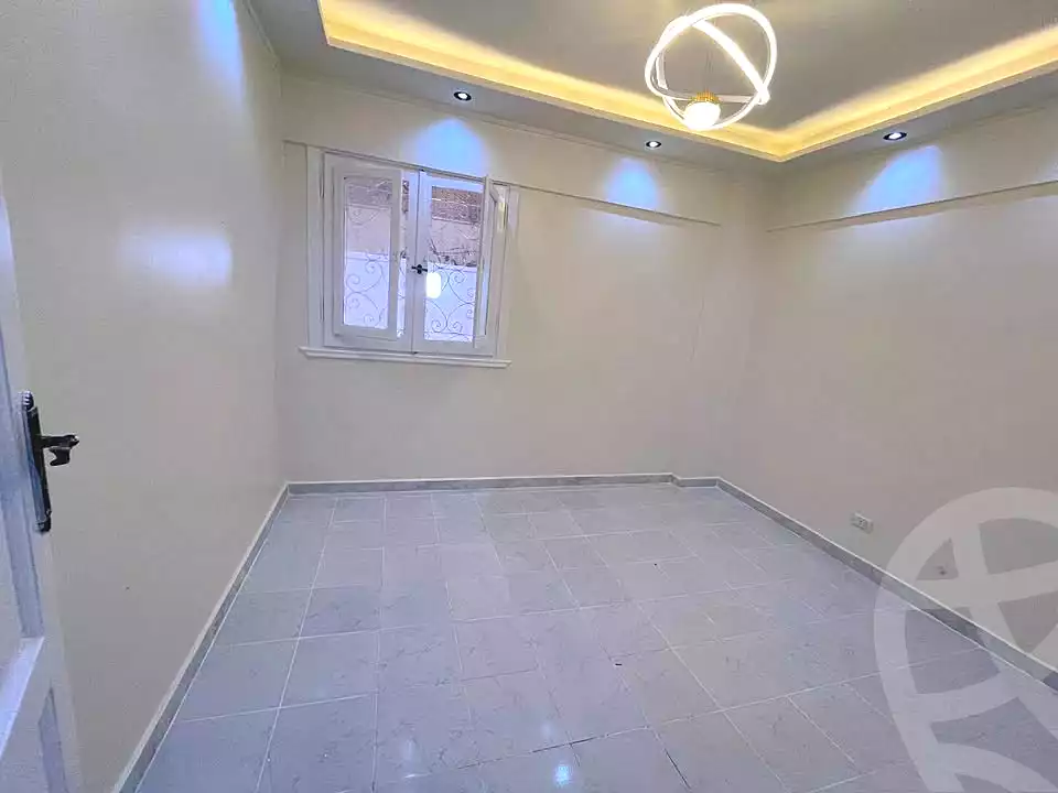 https://aqarmap.com.eg/en/listing/7214127-for-sale-alexandria-al-agamy-shataa-el-nakheel