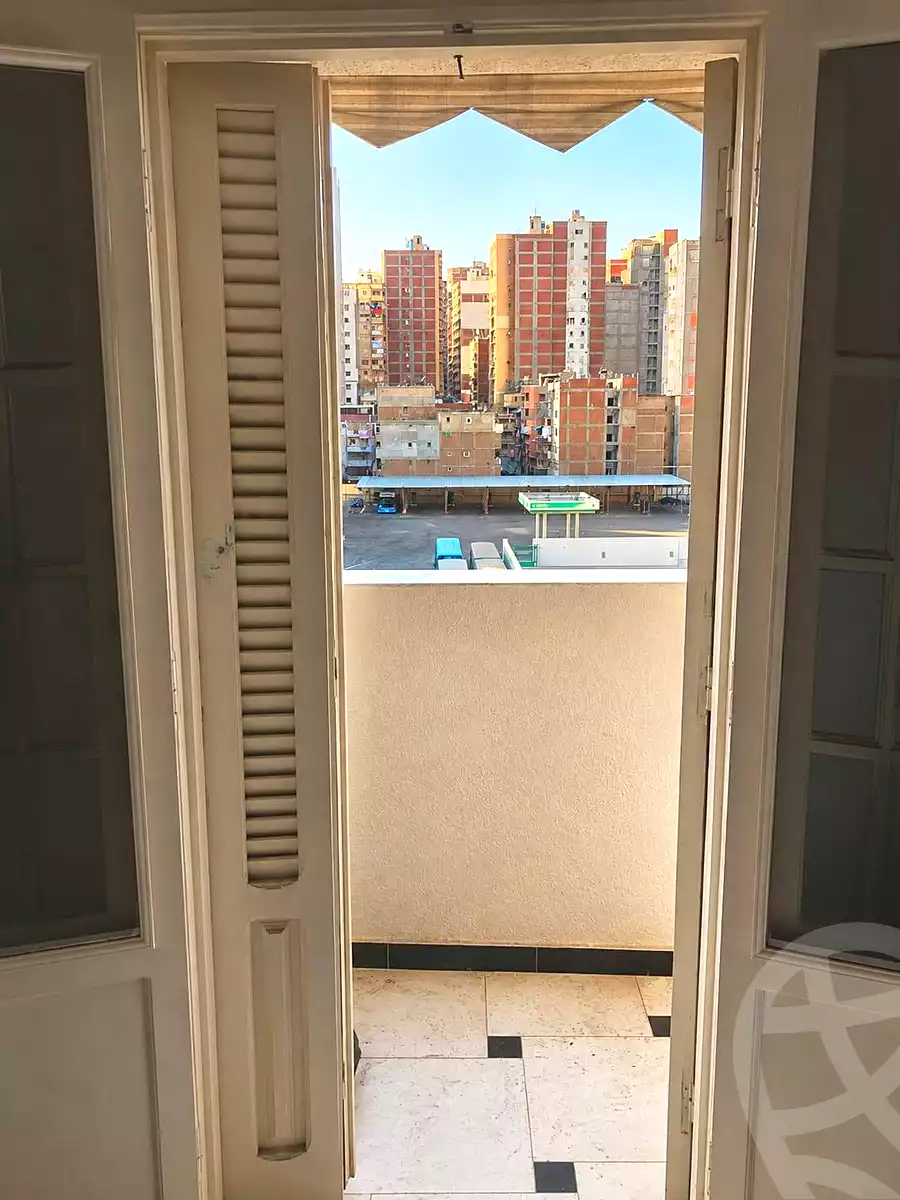 https://aqarmap.com.eg/ar/listing/7214192-for-sale-alexandria-sydy-bshr
