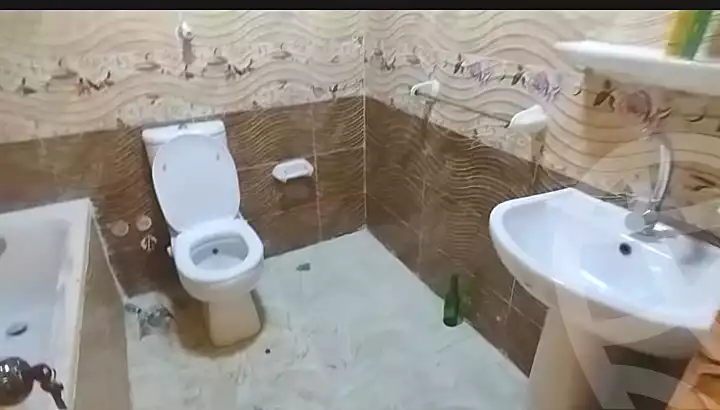 https://aqarmap.com.eg/ar/listing/7214188-for-sale-alexandria-al-agamy-el-hanouvel-al-haded-we-al-soulb-st