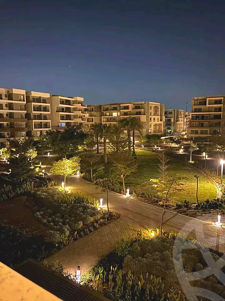 https://aqarmap.com.eg/ar/listing/7214630-for-sale-cairo-new-cairo-compounds-blm-hylz-nyw-kyrw