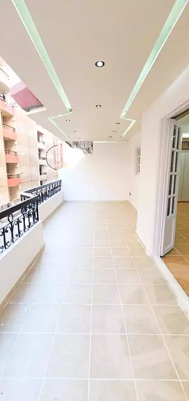 https://aqarmap.com.eg/ar/listing/7214678-for-sale-alexandria-al-agamy-el-kilo-21