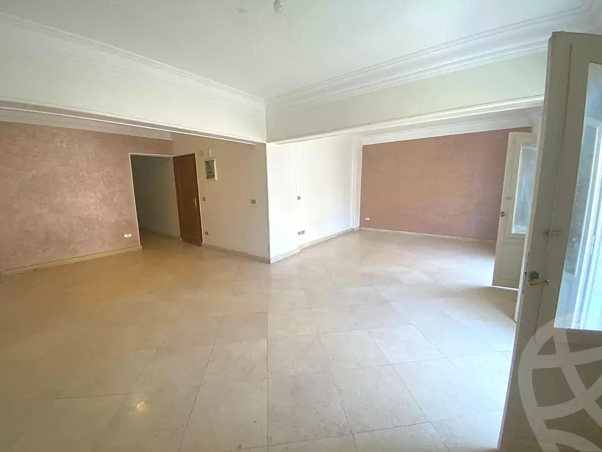 https://aqarmap.com.eg/ar/listing/7214793-for-sale-cairo-6th-of-october-el-ahyaa-neighborhood-2nd-divided-from-al-kafrawei-st