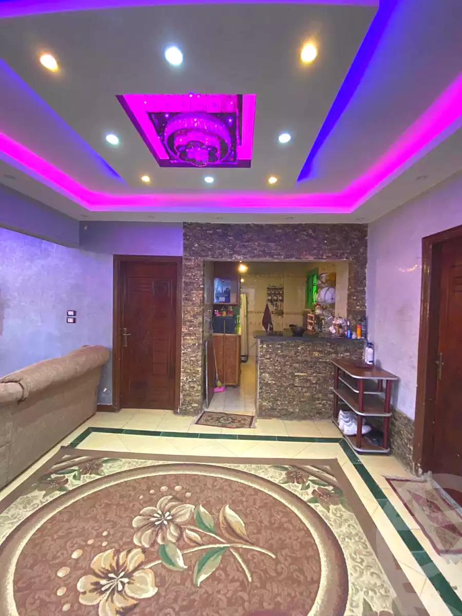 https://aqarmap.com.eg/ar/listing/7214840-for-sale-cairo-helwan-helwan-el-sharkeya-heidar-st