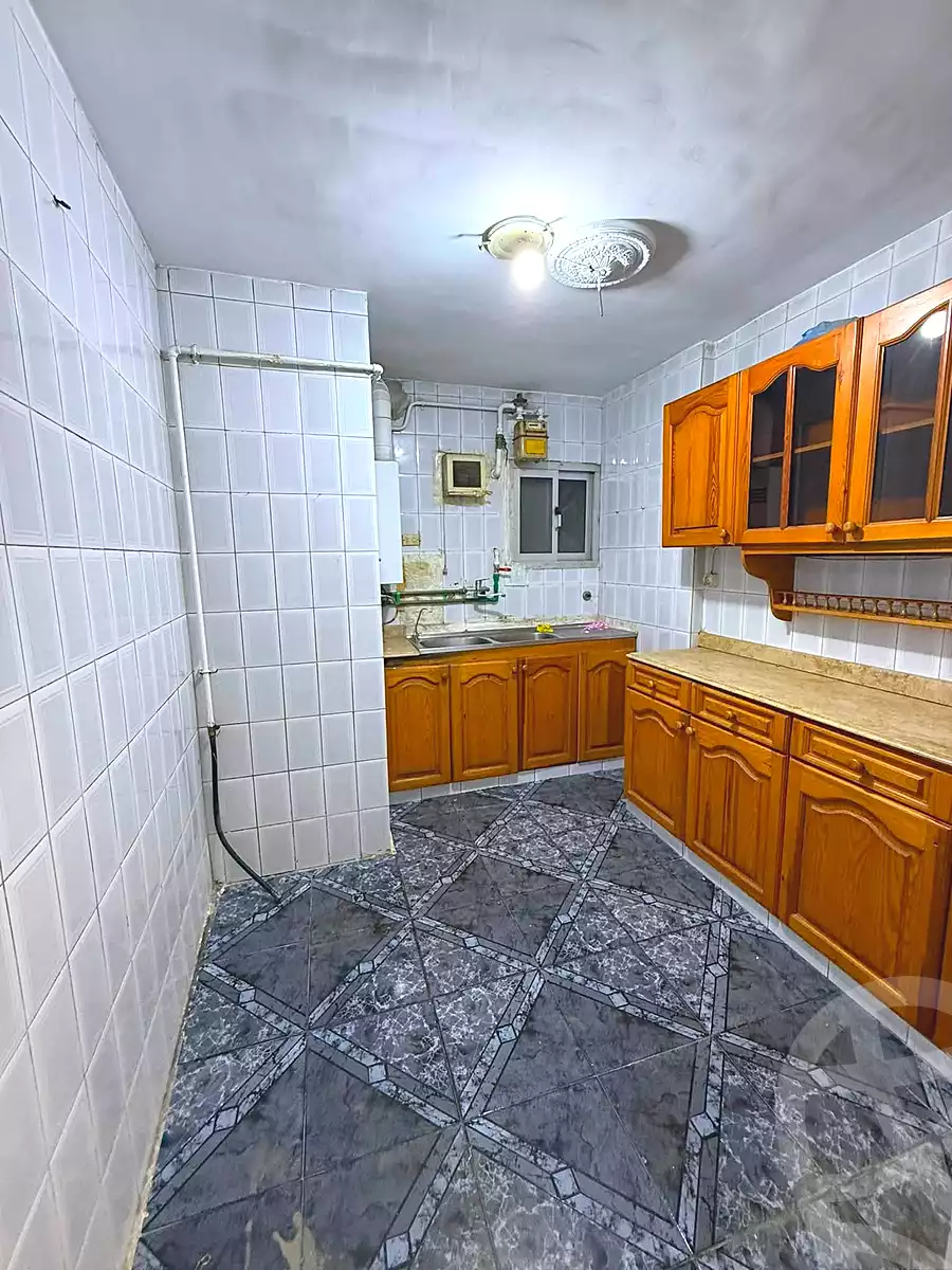 https://aqarmap.com.eg/ar/listing/7214957-for-sale-alexandria-sydy-bshr-sydy-bshr-bhry-abd-el-salam-aref-st