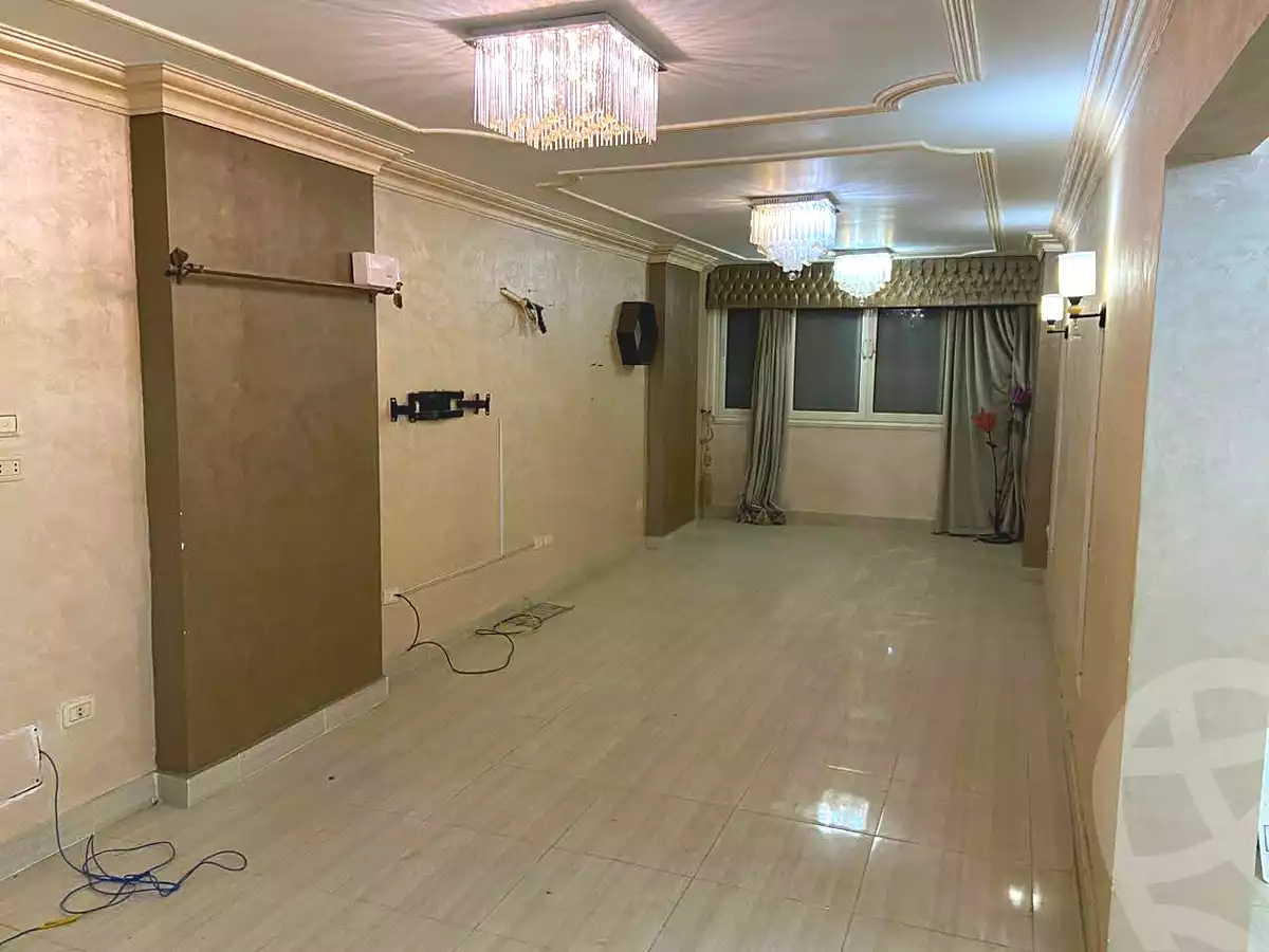 https://aqarmap.com.eg/en/listing/7215041-for-sale-cairo-ain-shams-el-naam-shahin-st