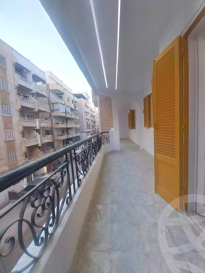 https://aqarmap.com.eg/ar/listing/7215268-for-sale-alexandria-al-agamy-shataa-el-nakheel