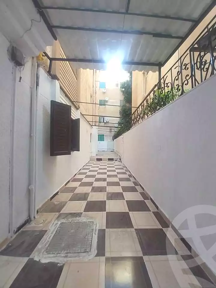 https://aqarmap.com.eg/ar/listing/7215371-for-sale-alexandria-al-agamy-shataa-el-nakheel