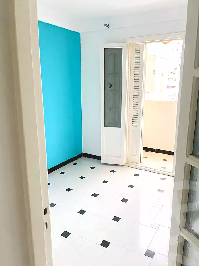 https://aqarmap.com.eg/ar/listing/7215524-for-sale-alexandria-sydy-bshr