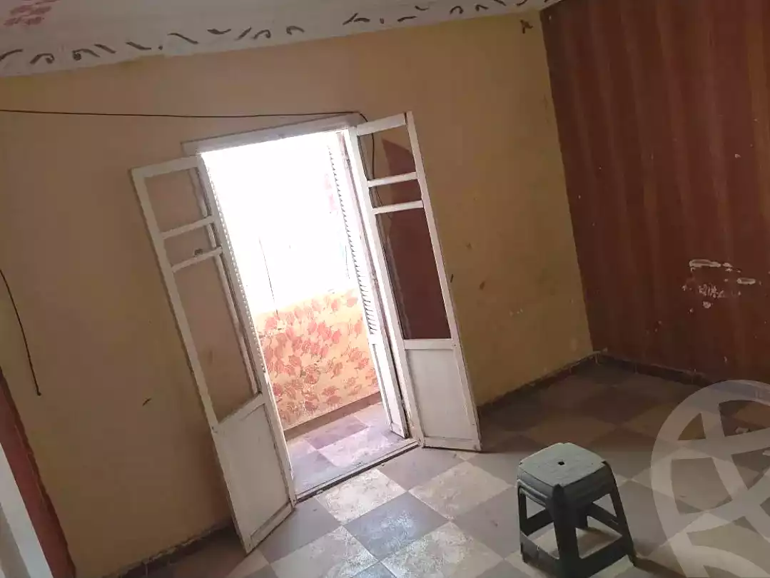 https://aqarmap.com.eg/ar/listing/7215607-for-sale-alexandria-el-asafra-l-sfr-qbly-el-maahad-el-dini-st