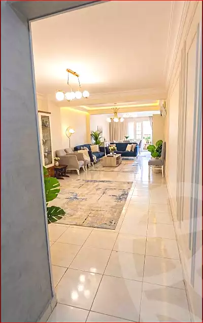 https://aqarmap.com.eg/ar/listing/7215708-for-sale-cairo-helwan-ahmed-enci-st
