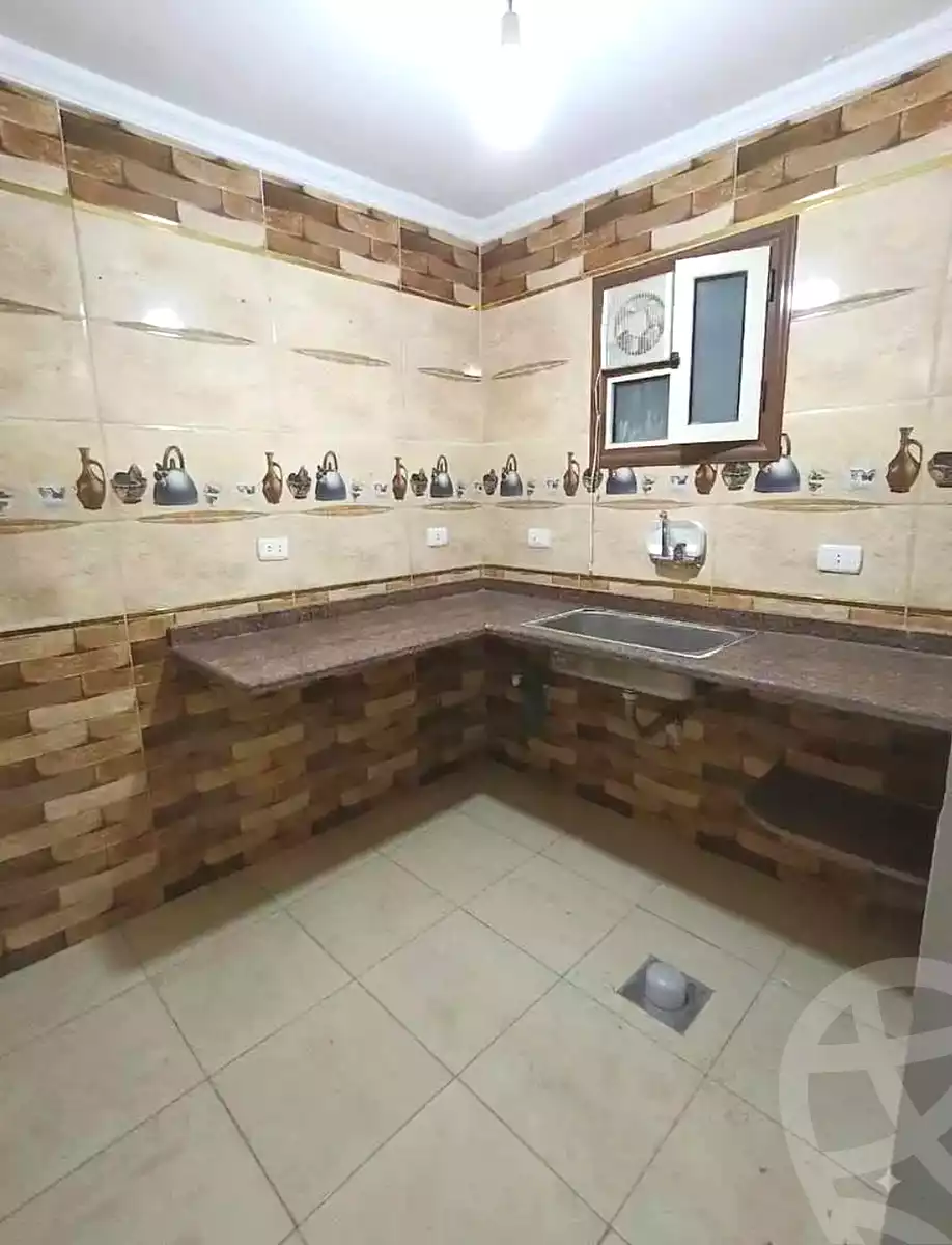 https://aqarmap.com.eg/en/listing/7215764-for-sale-alexandria-lsywf-el-falki
