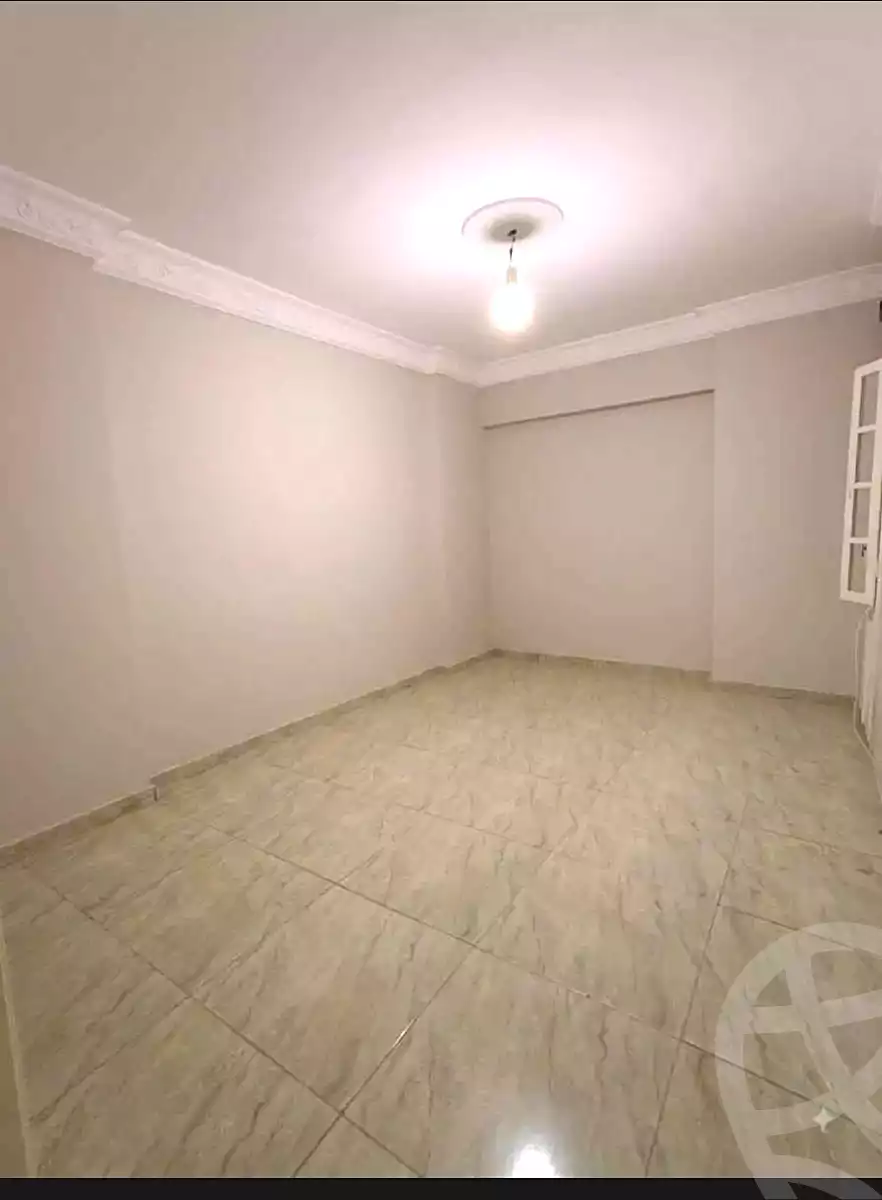 https://aqarmap.com.eg/en/listing/7215764-for-sale-alexandria-lsywf-el-falki