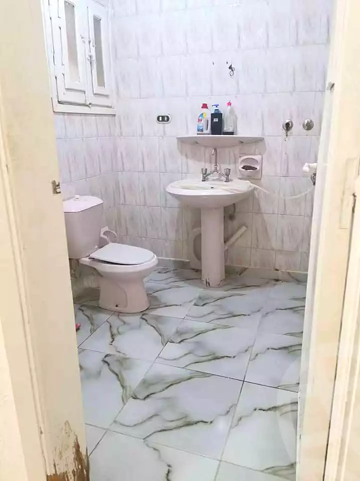 https://aqarmap.com.eg/ar/listing/7215806-for-sale-alexandria-al-agamy-shataa-el-nakheel-street-12