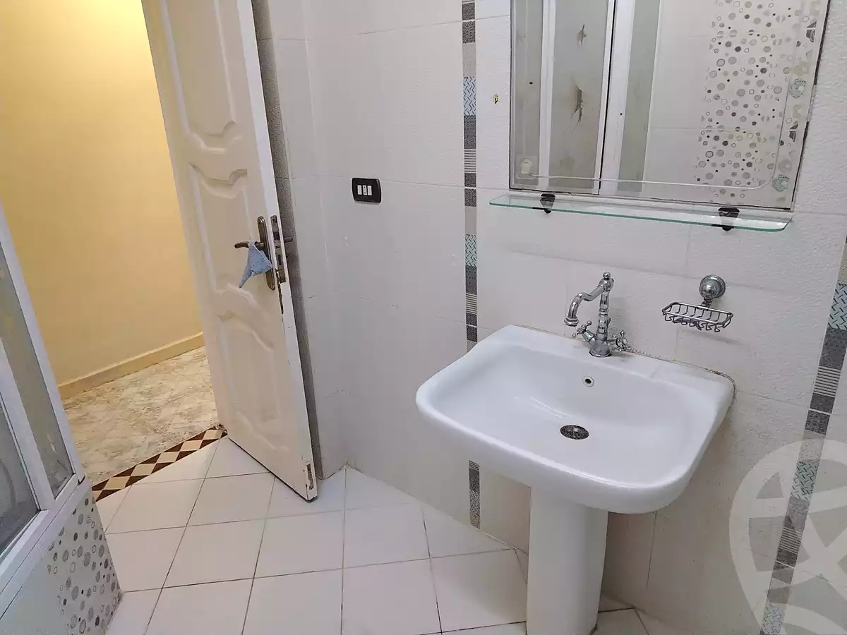 https://aqarmap.com.eg/ar/listing/7215832-for-rent-cairo-ain-shams-el-naam-al-matrya-musiem-st