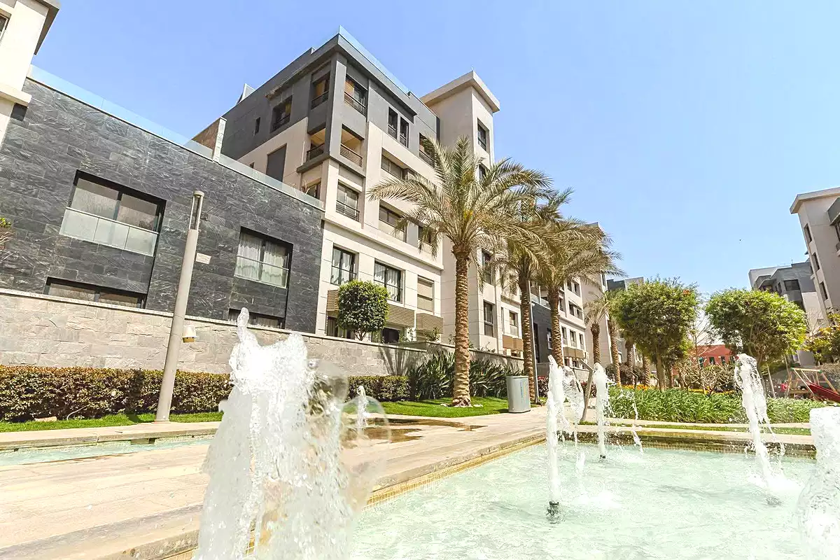 https://aqarmap.com.eg/ar/listing/7215885-for-sale-cairo-new-cairo-compounds-trio-gardens
