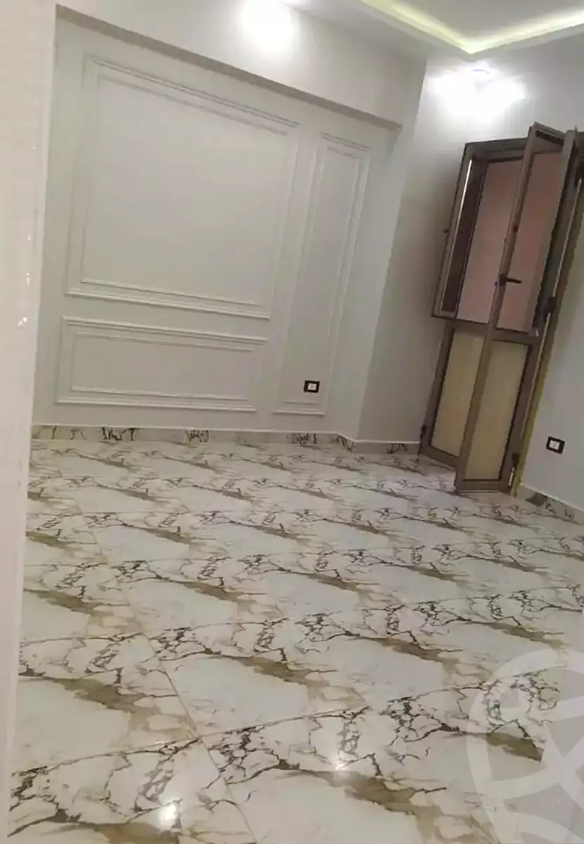 https://aqarmap.com.eg/ar/listing/7215947-for-sale-alexandria-al-agamy-el-hanouvel-el-kholafaa-el-rashdeen-st