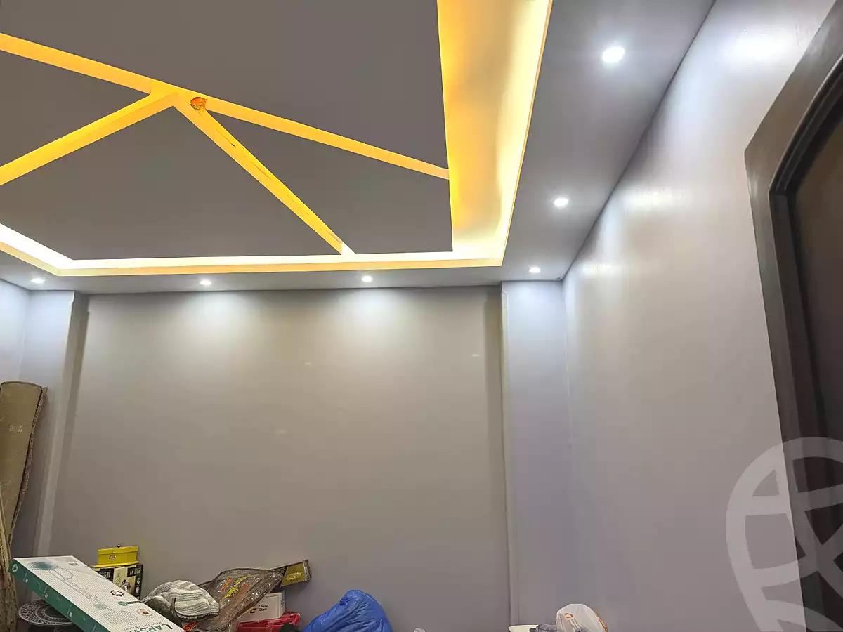 https://aqarmap.com.eg/ar/listing/7215988-for-sale-cairo-el-sheikh-zayed-city-compounds-jn-zyd