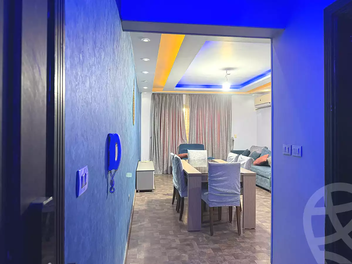 https://aqarmap.com.eg/ar/listing/7215988-for-sale-cairo-el-sheikh-zayed-city-compounds-jn-zyd