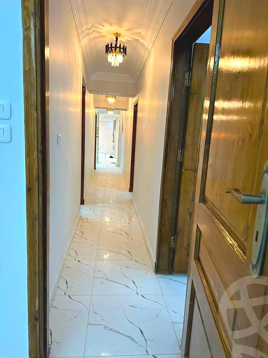 https://aqarmap.com.eg/en/listing/7216109-for-sale-cairo-ain-shams-asham-allah-st